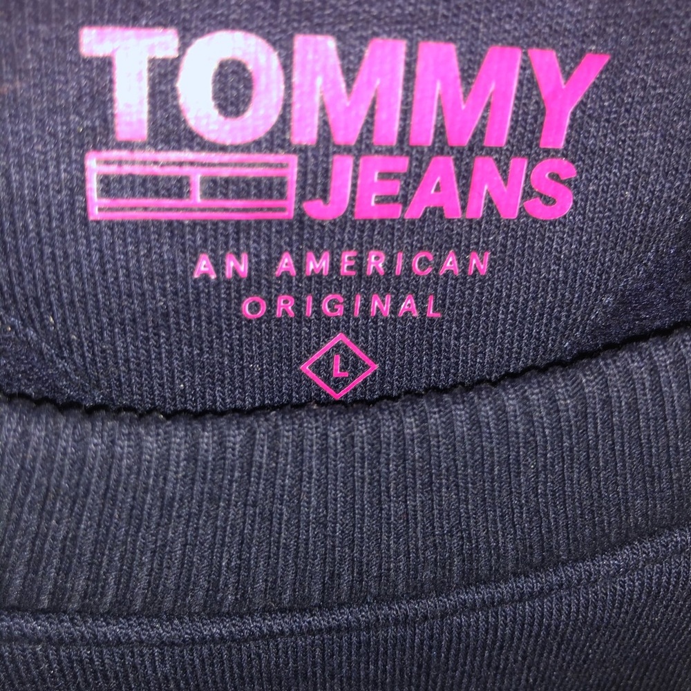 Tommy Jeans sweatshirt - Picture 9 of 9